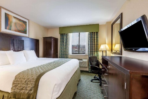 Royal Stay Hotel image 11