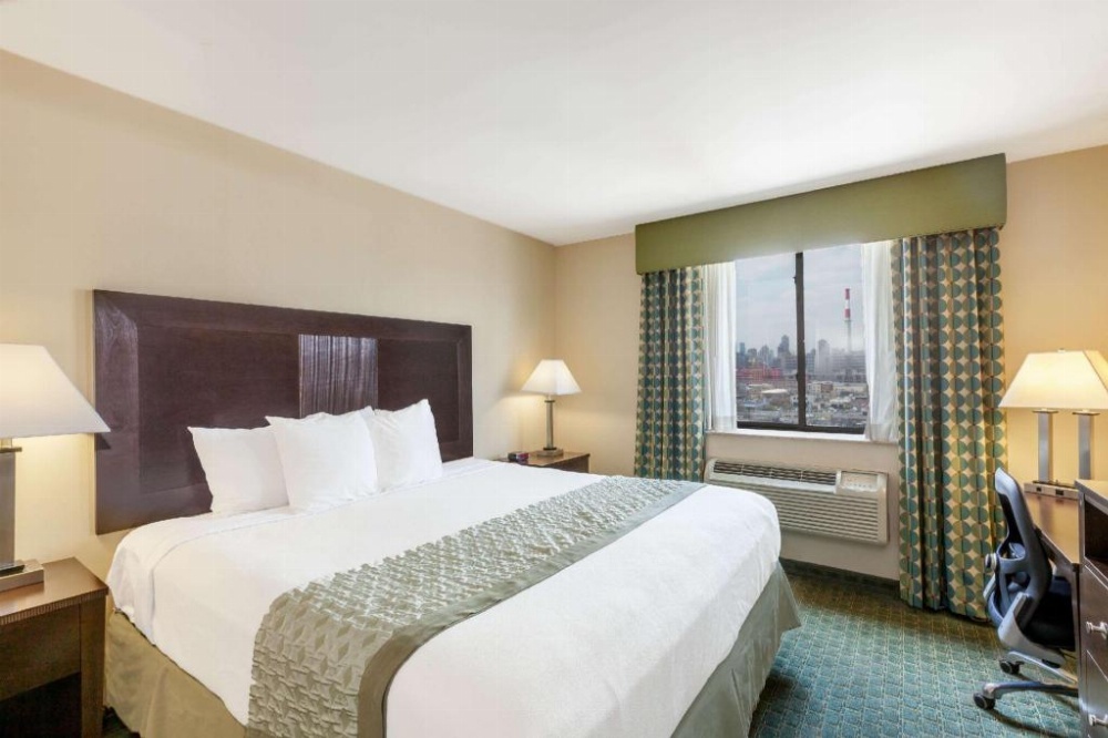 Royal Stay Hotel Image 14
